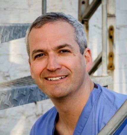Dr James Kinross