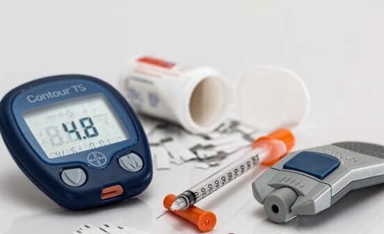 diabetes testing kit